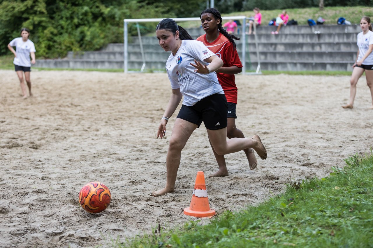 Bild 91 - wBJ/wCJ Beachsoccer Cup